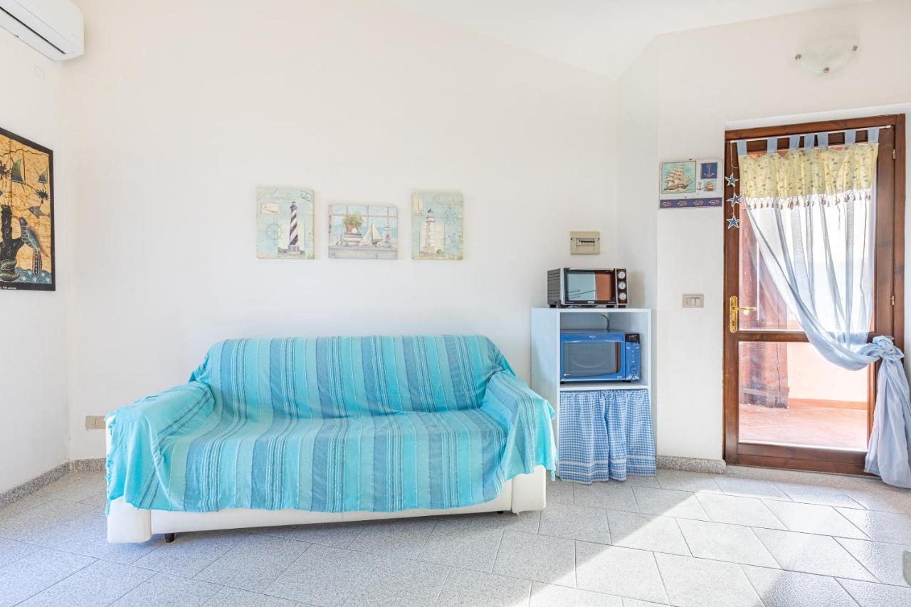 Trilocale a 200 mt dal centro Apartment San Teodoro  Exterior foto